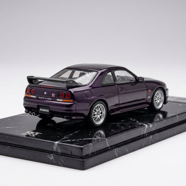 Nissan Skyline GT-R (R33) 3D Painted Model Kit